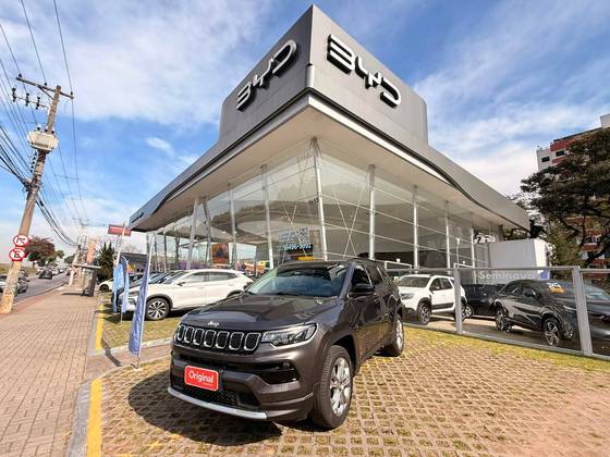 JEEP COMPASS 1.3 T270 TURBO FLEX LONGITUDE AT6 JEEP COMPASS 1.3 T270 TURBO FLEX LONGITUDE AT6
